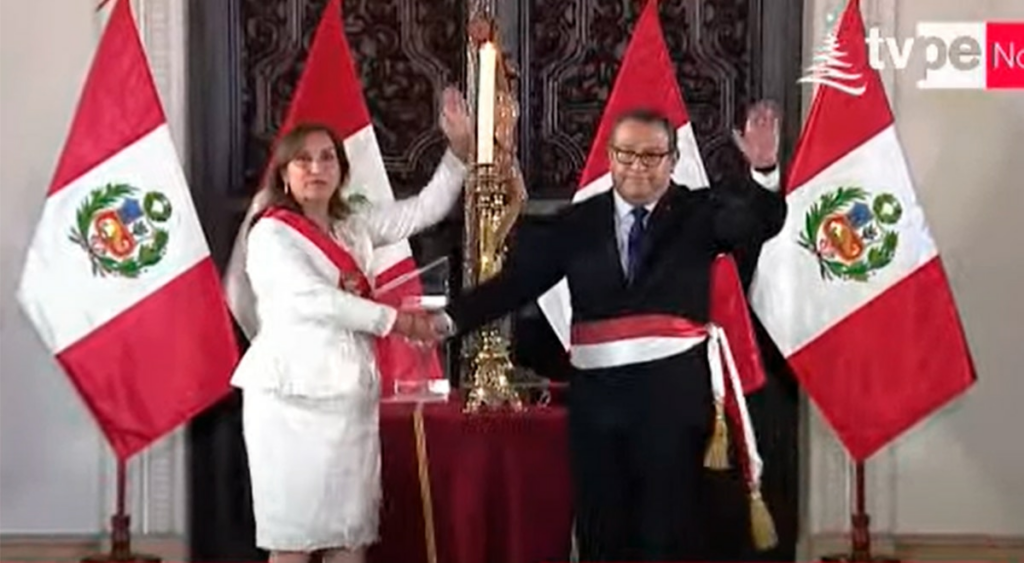 Luis Alberto Otárola Peñaranda was sworn in as Defense Minister of Dina Boluarte's cabinet