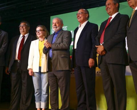 Lula announces five ministers of the future government