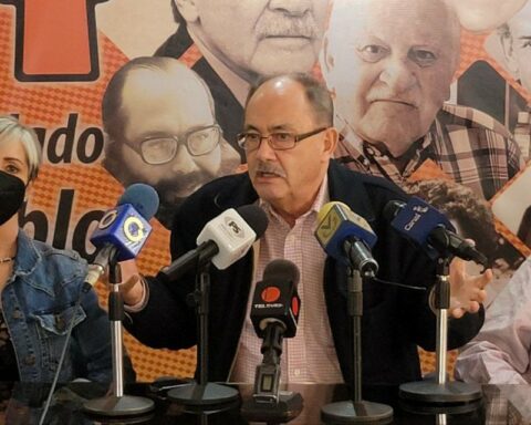 MORE: Nicolás Maduro has no plan to recover the country's economy