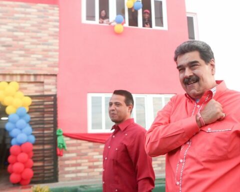 Maduro highlights the importance of building community in urban planning