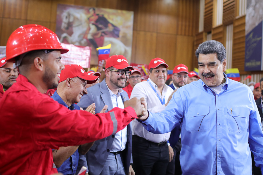 Maduro: the oil working class must promote gas power