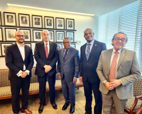 Meeting between US and Colombian government representatives