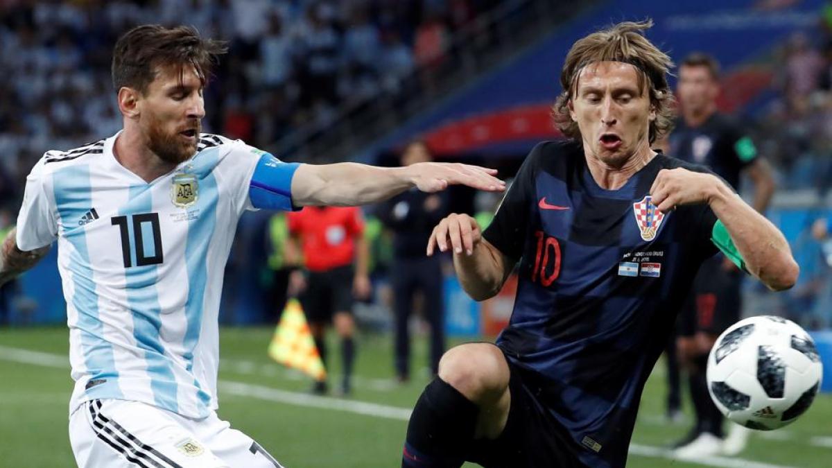 Messi scores his first goal with the albiceleste, Modric debuts with Croatia