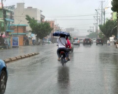 Meteorología prevé lluvias dispersas para este viernes