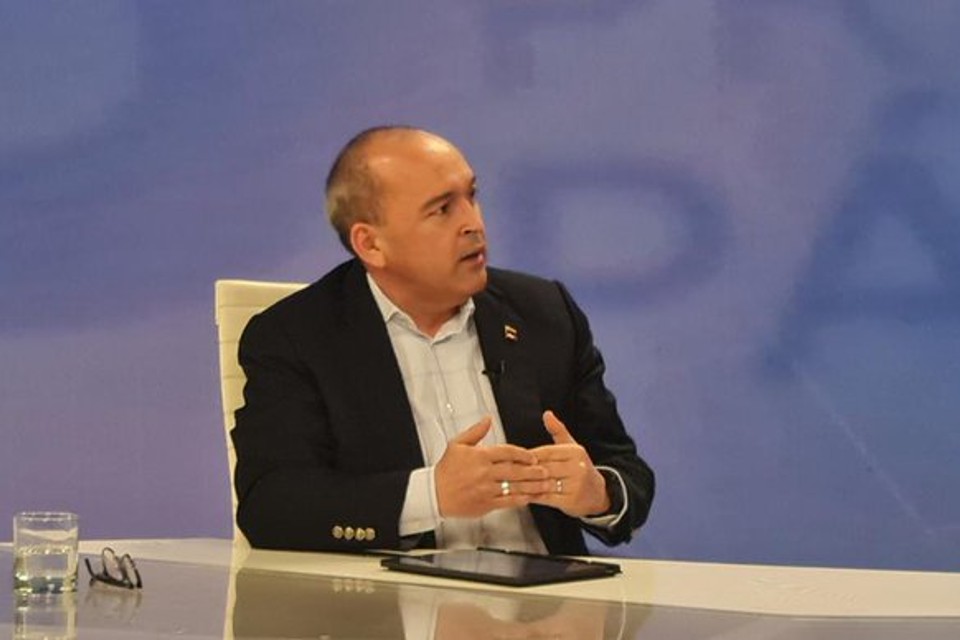 Minister Torrealba says that the increase in the minimum wage is linked to relief from sanctions