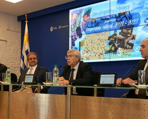 Minister Viera highlighted the summer tourist potential of San Gregorio de Polanco