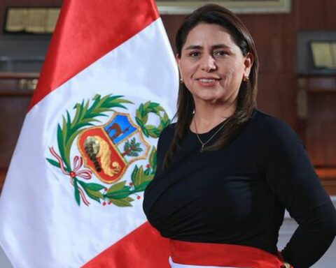 Minister of Health requests that Congress grant confidence to the cabinet of Alberto Otárola