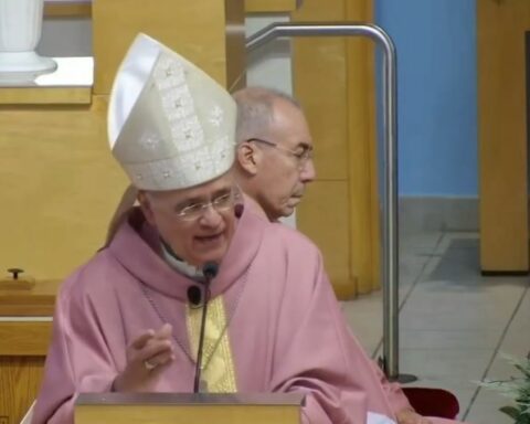 Monsignor Báez calls for the release of Bishop Álvarez and political prisoners on the occasion of Christmas