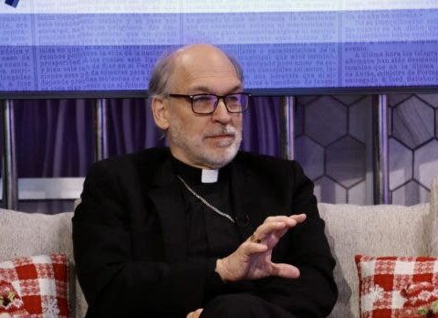 Monseñor Masalles considera varias instituciones deben agruparse en Ministerio de la Familia