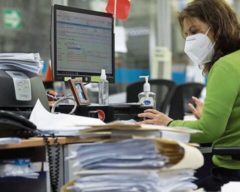 More than 498,000 public workers will receive a salary increase: how do you know how much you get?