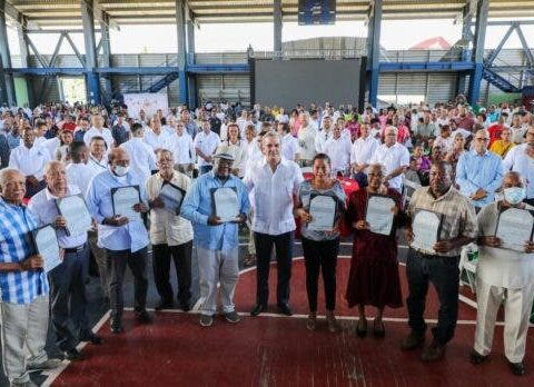 Más de 50,000 títulos de propiedad fueron entregados en este 2022