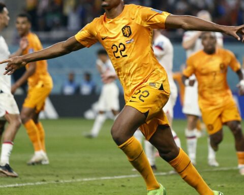 Netherlands beats USA to win first place in World Cup quarters