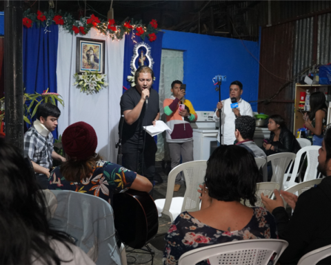 Nicaraguans exiled in Costa Rica celebrate the "Clamor" as resilience