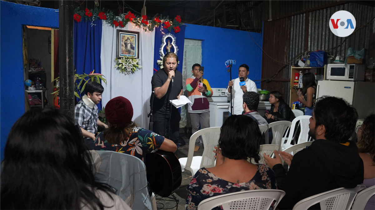 Nicaraguans exiled in Costa Rica celebrate the "Clamor" as resilience