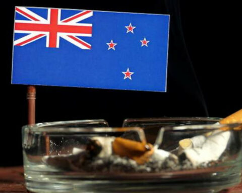 No smoking in New Zealand from those born in 2009
