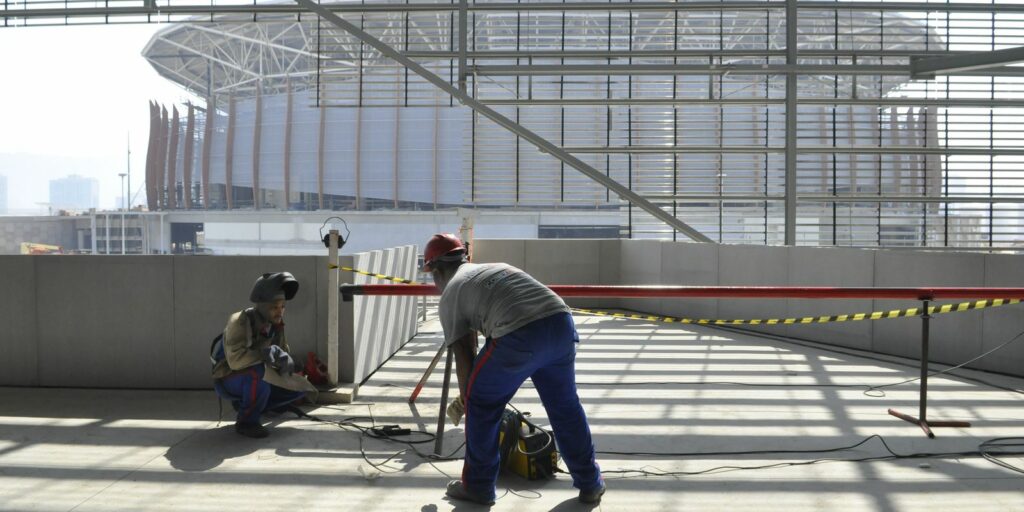 Olympic Legacy: transformation of Arena Carioca 3 into a school begins