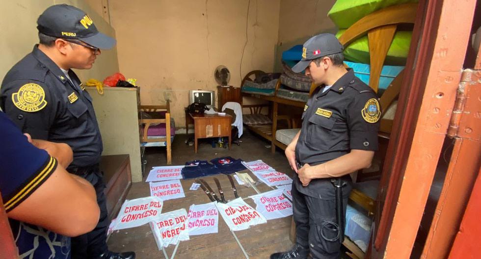 PNP intervenes local Nuevo Perú and Peasant Confederation in downtown Lima I Finds weapons used in protests