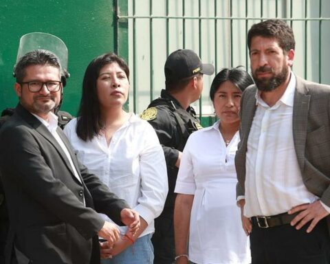 Pedro Castillo does not participate either in person or with lawyers in the preventive detention hearing
