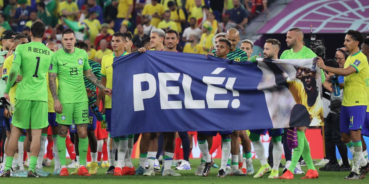 Pelé's health continues to improve