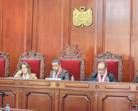 Political crisis in the hands of the Constitutional Court