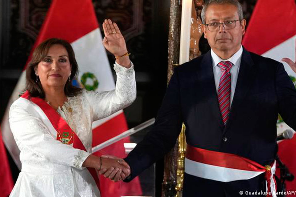 President of Peru swore in her ministerial cabinet this #10Dec