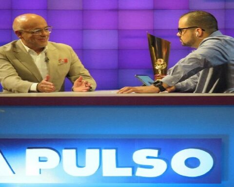 Presidente de la AN: División en la oposición han dejado sanciones y bloqueo económico al país