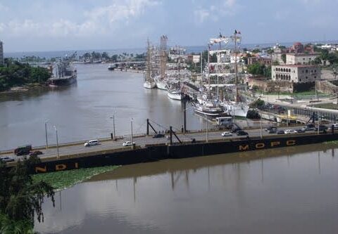 Obras Públicas cerrará este sábado por 2 horas el Puente Flotante