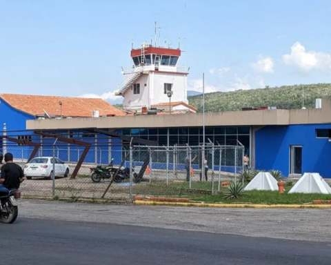 Reactivation of the San Antonio airport: an outstanding debt for 2023