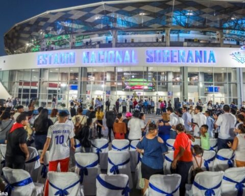 Regime reopens Baseball Stadium with the name of Soberanía