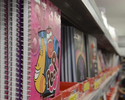 Research is key to reducing expenses with school supplies