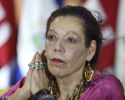 Rosario Murillo celebrates the Virgin of Guadalupe in the midst of attack against the Church