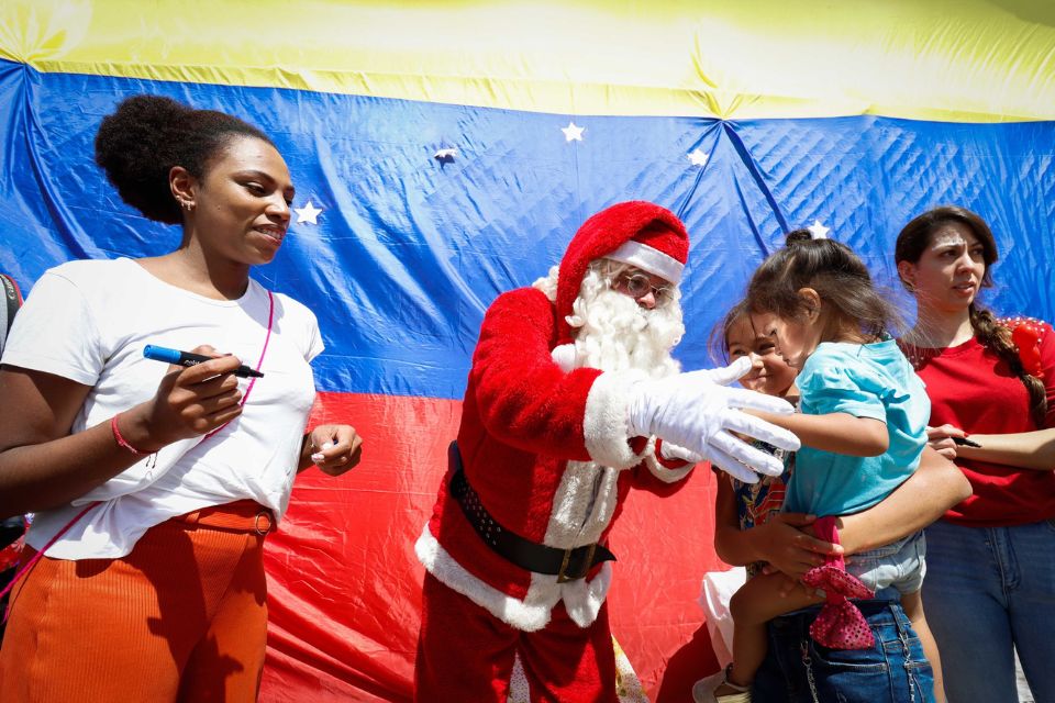 Saint Nicholas and his helpers went up to the cemetery to deliver toys