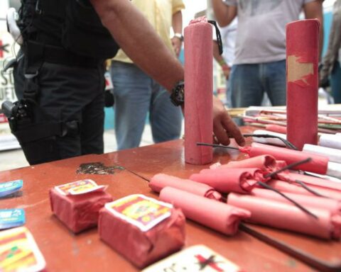 Satipo: Under 14 years of age blows off his fingers with a "white rat" on Christmas night