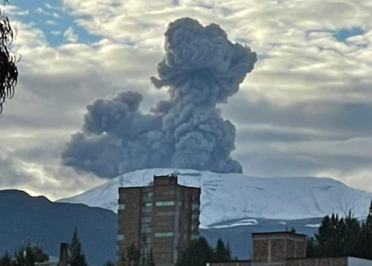 Seismic activity in the Nevado del Ruiz Volcano increases