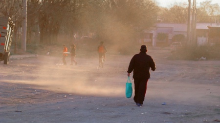 Six provinces under yellow alert for strong winds and two for storms