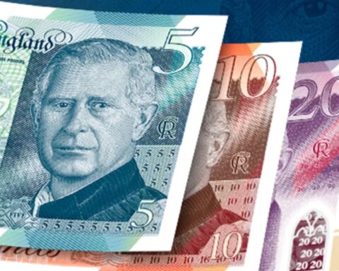 So are the new banknotes of England with the face of King Carlos III