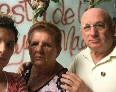 Sonia Álvarez, Félix Navarro, Saylí Navarro, Cuba, 11J