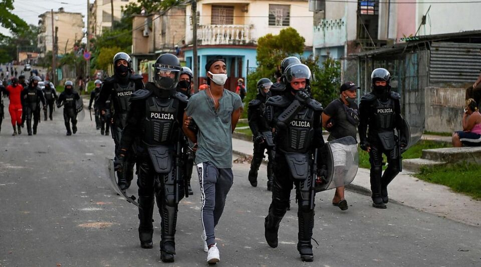 Spain refuses to sell riot gear to Cuba