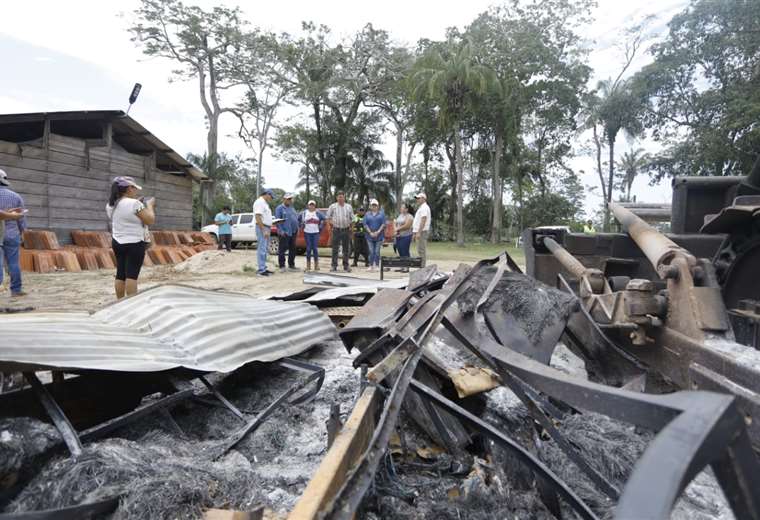 Special Land Commission evidences construction of a warehouse and 'staking' on the subjugated property in Guarayos