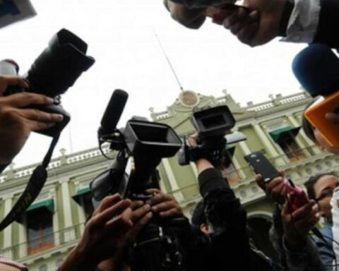 Statement by journalists from Peru: "We need to protect the constitutional order and the rule of law"