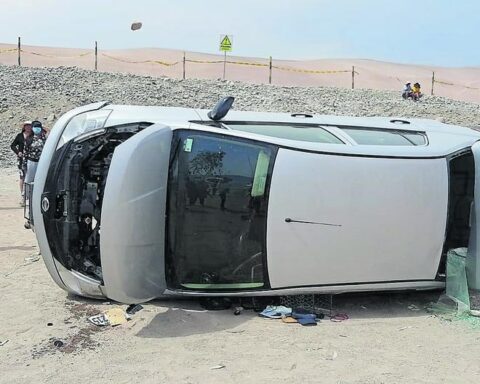 Tacna: Residents attack intelligence police officers by mistaking them for "house robbers" (VIDEO)