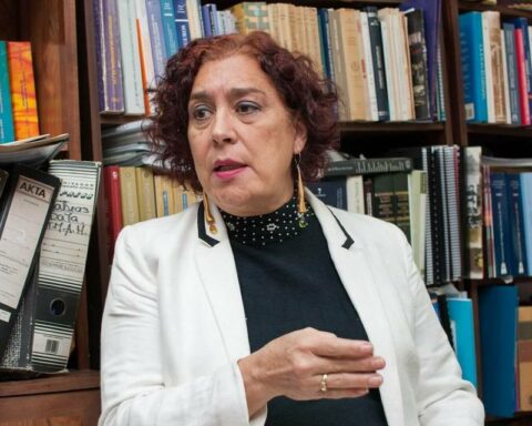 Tamara Adrián: name change does not imply recognizing the identity of trans people