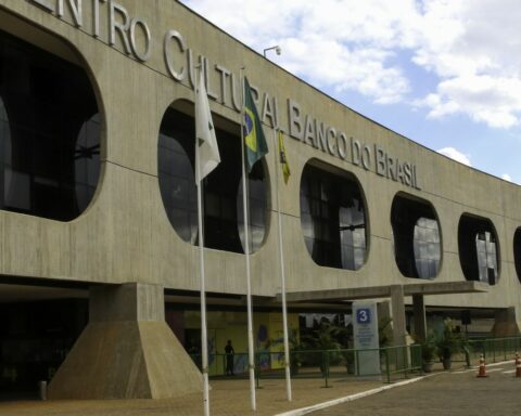 Tebet: resources for social assistance were cut by 96%