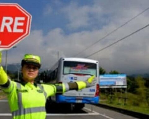 The Bogotá - Choachí road was closed again: alternate routes are enabled