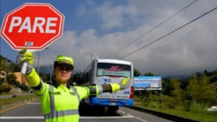 The Bogotá - Choachí road was closed again: alternate routes are enabled