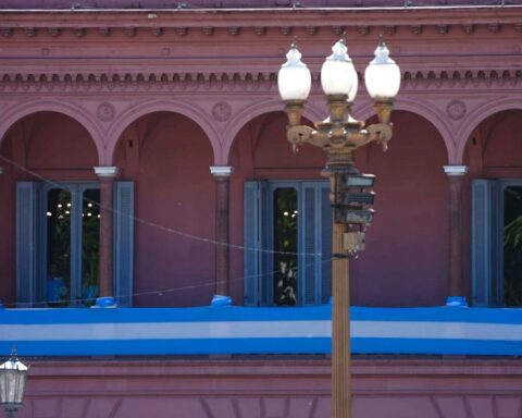 The Casa Rosada made the historic balcony available to the champion players