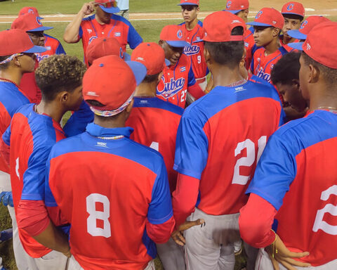 The Cuban Baseball Federation accuses the United States of "block" his presence in the World Classic