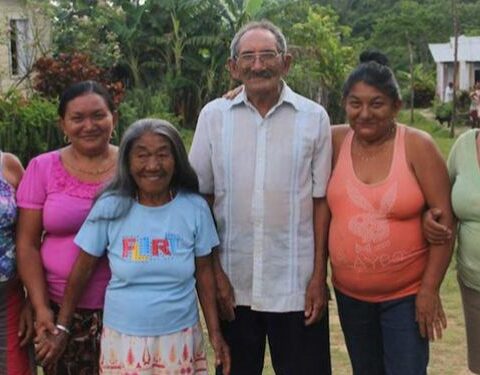 indios, indígenas, taínos