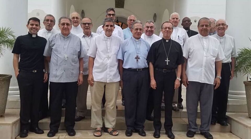 The Cuban bishops ask for freedom to "a good number" of prisoners at Christmas