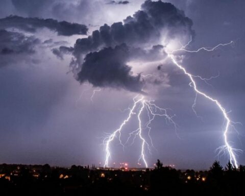 The SMN decreed a yellow alert for three provinces due to storms